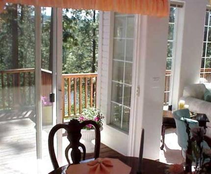 River Cove Elegant Waterfront Bed & Breakfast Bed and Breakfast Post Falls Rum bild